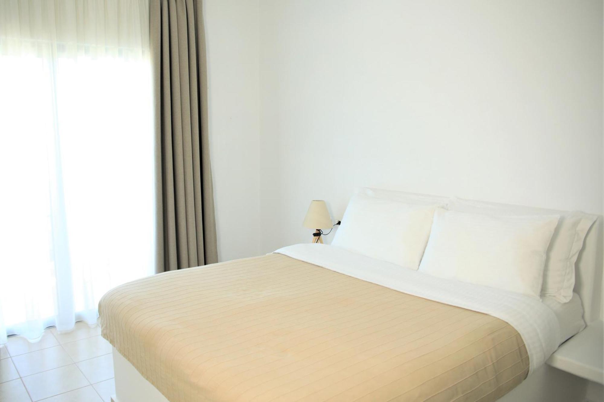 Harmony Hotel Sarande Exterior photo